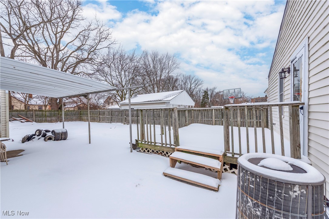 326 Indiana Avenue Lorain OH 44052
