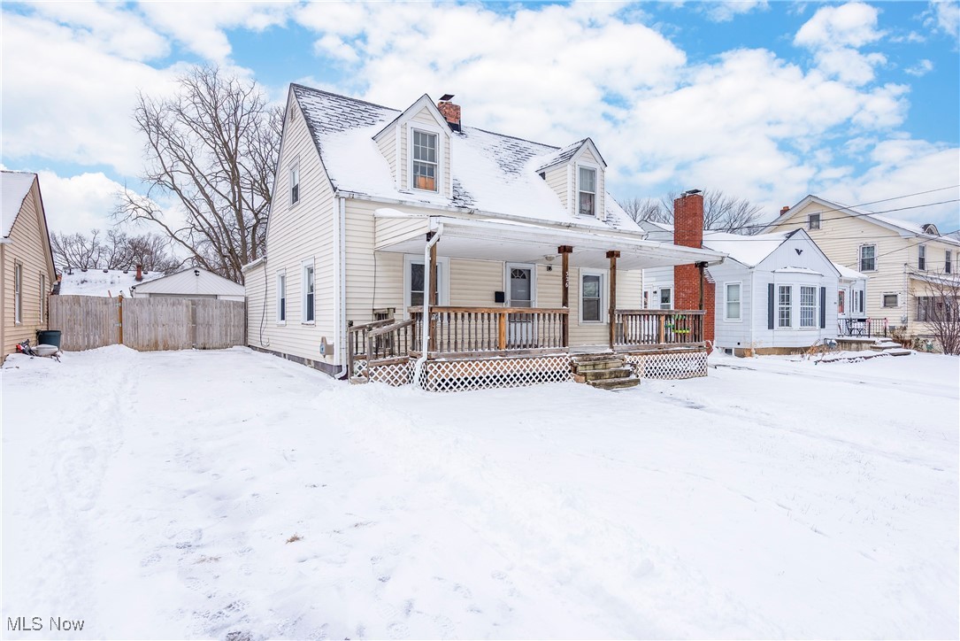 326 Indiana Avenue Lorain OH 44052