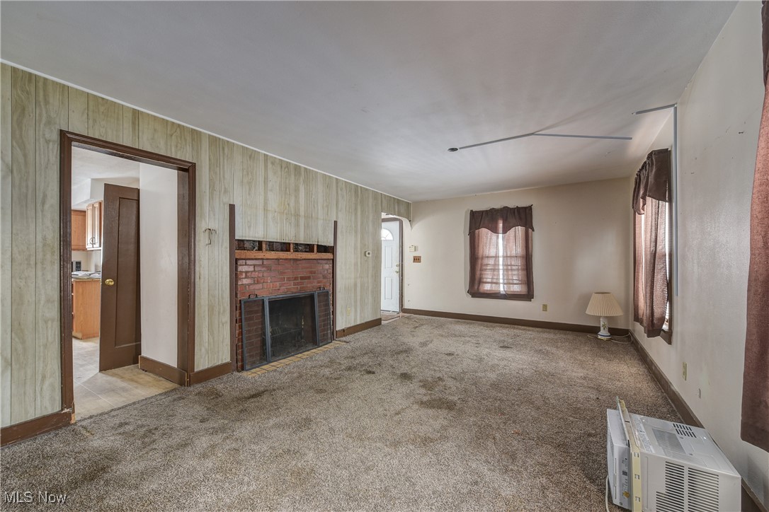 326 Indiana Avenue Lorain OH 44052