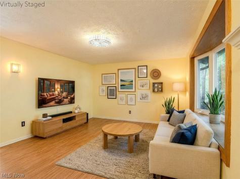 178 Antioch Drive Elyria OH 44035