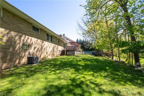 7704 Cecelia Drive Parma OH 44134