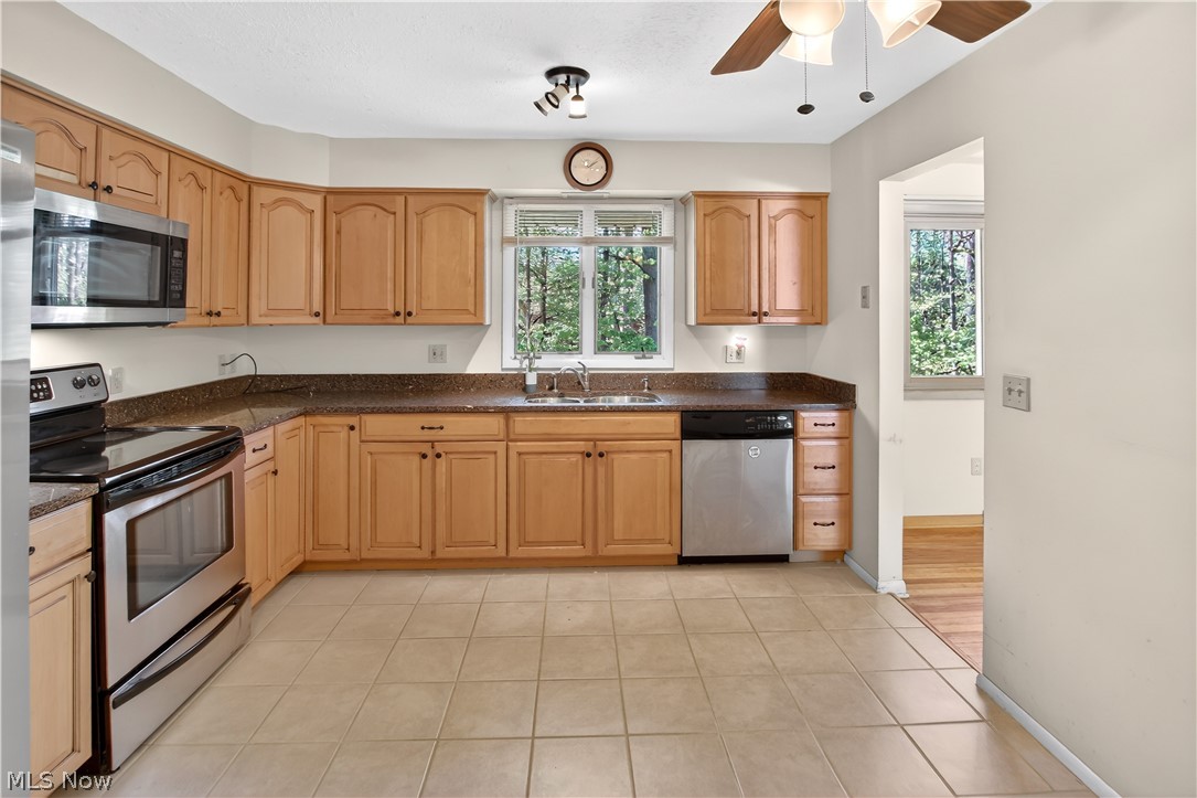 7704 Cecelia Drive Parma OH 44134