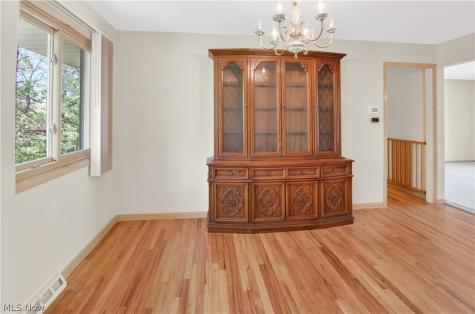 7704 Cecelia Drive Parma OH 44134