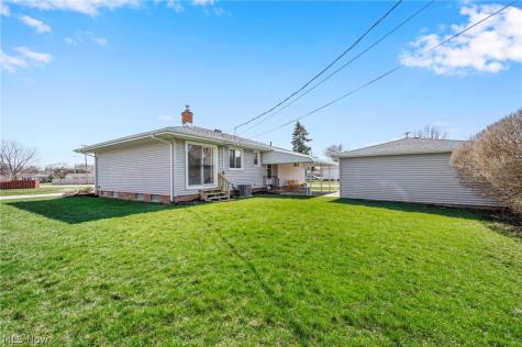 3740 W 214th Street Fairview Park OH 44126