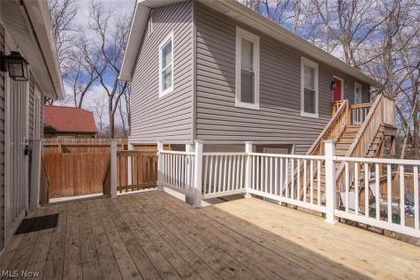 3782 Edgepark Drive Akron OH 44319