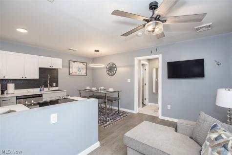 3782 Edgepark Drive Akron OH 44319