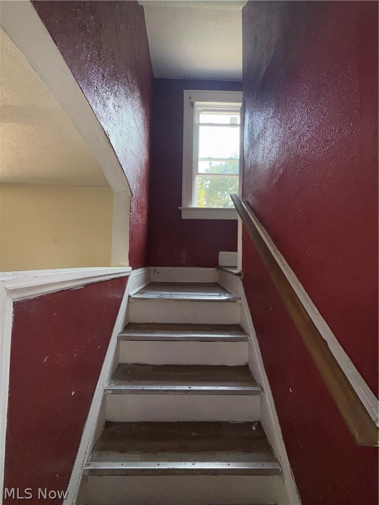 4234 E 111th Street Cleveland OH 44105