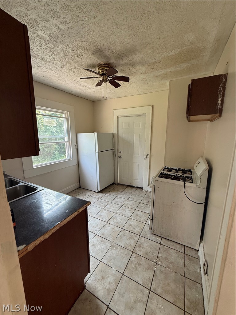 4234 E 111th Street Cleveland OH 44105