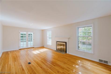 21249 Colby Road Shaker Heights OH 44122