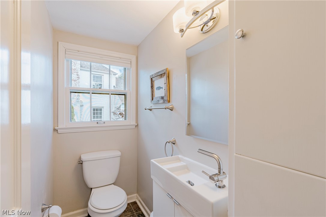 21249 Colby Road Shaker Heights OH 44122