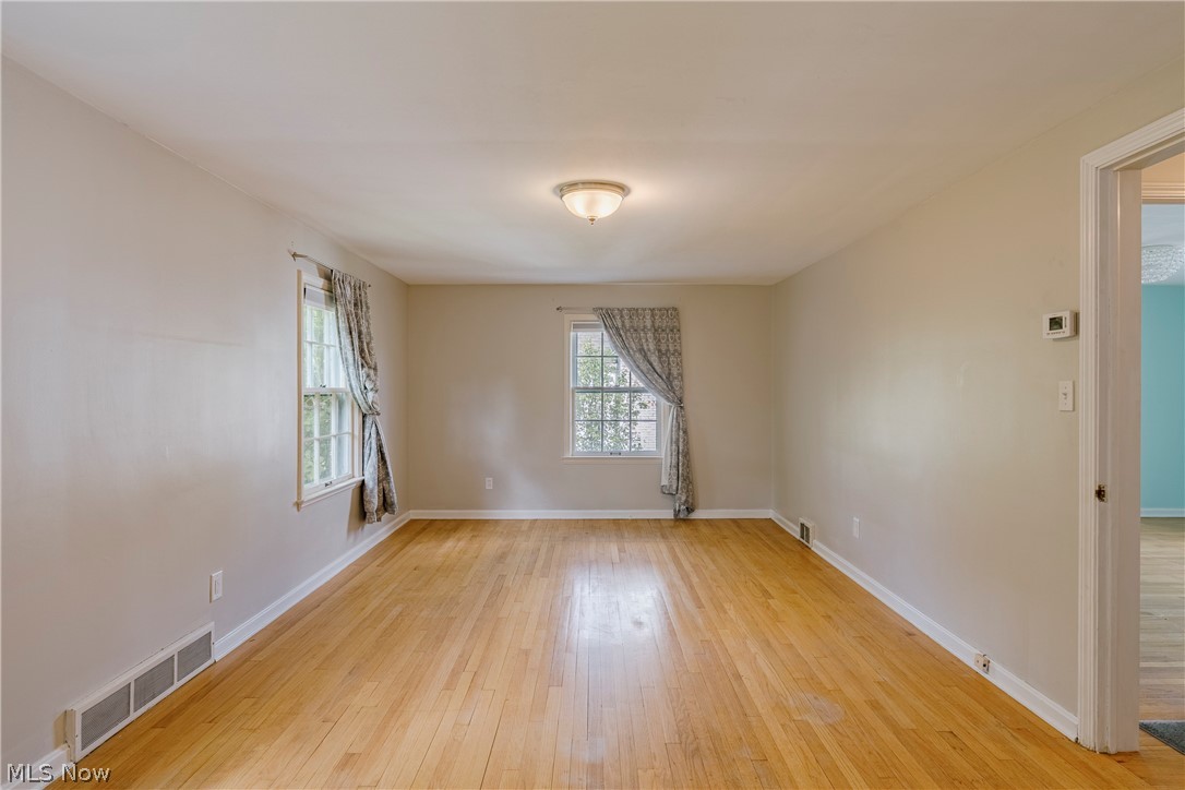 21249 Colby Road Shaker Heights OH 44122
