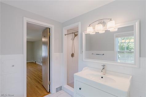 21249 Colby Road Shaker Heights OH 44122