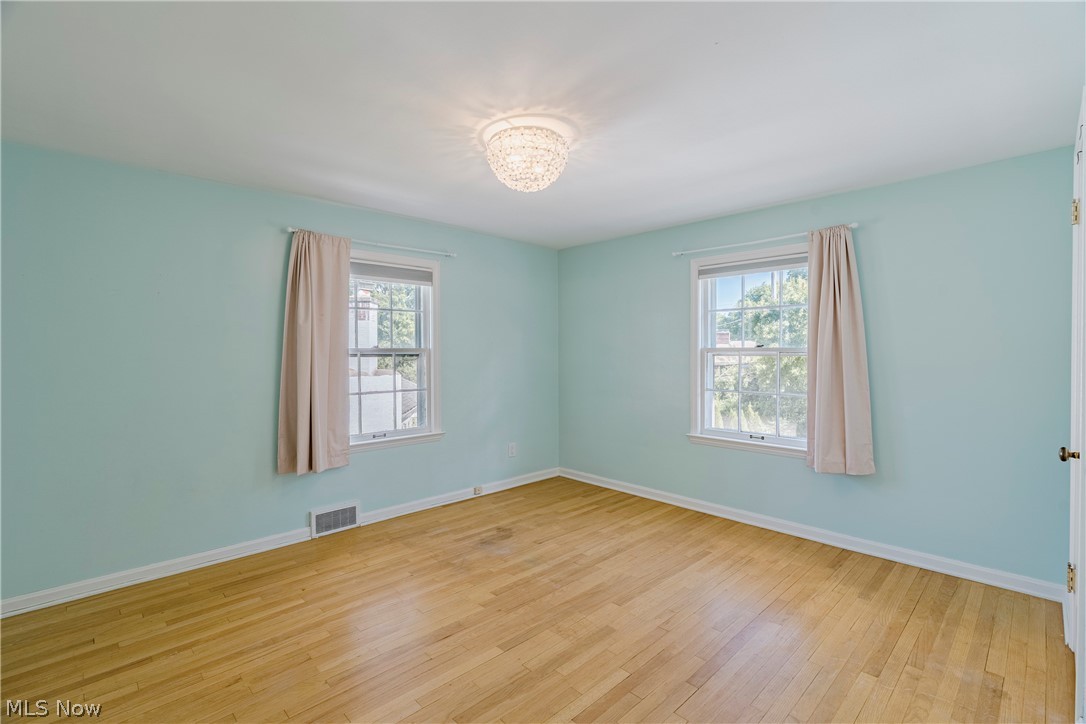 21249 Colby Road Shaker Heights OH 44122