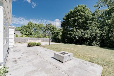 21249 Colby Road Shaker Heights OH 44122