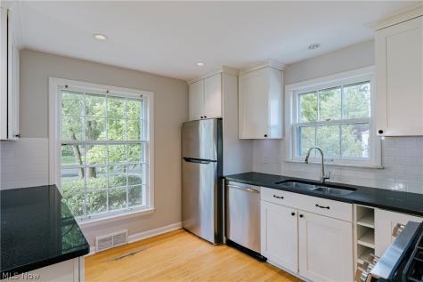 21249 Colby Road Shaker Heights OH 44122