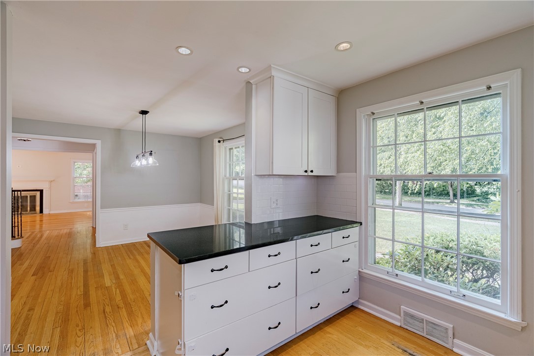 21249 Colby Road Shaker Heights OH 44122