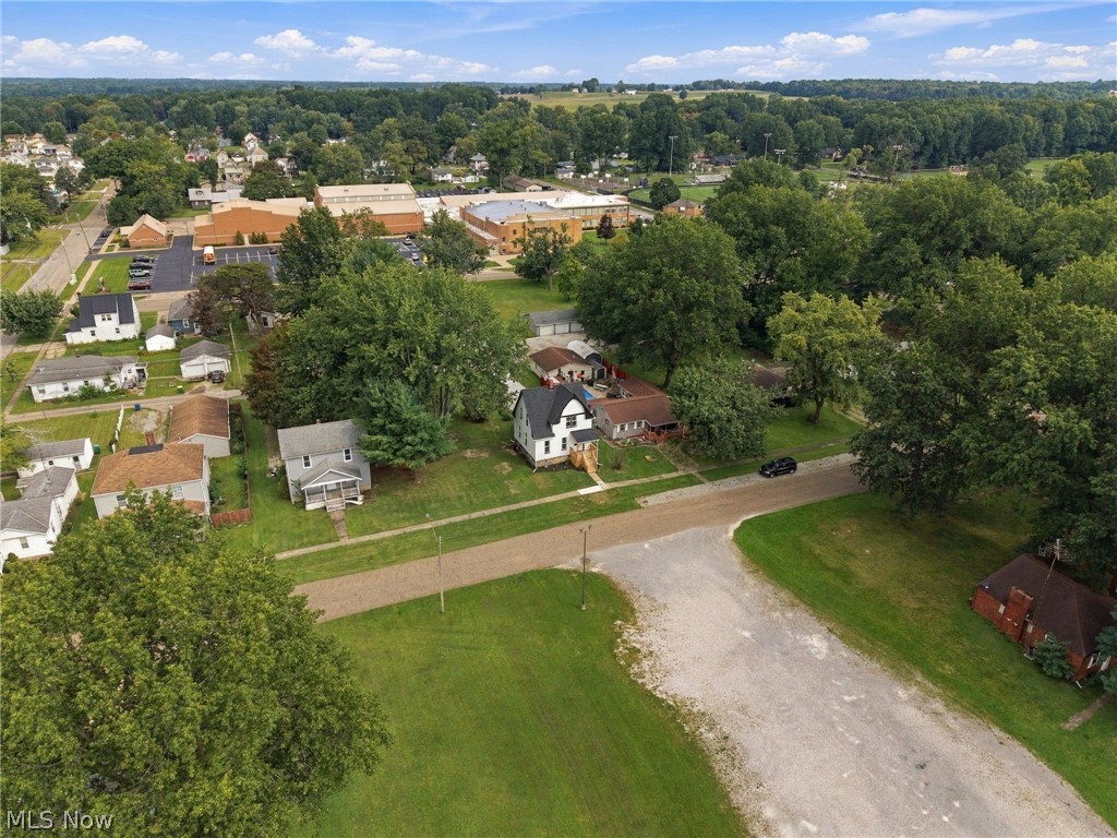 245 E Maryland Avenue Sebring OH 44672