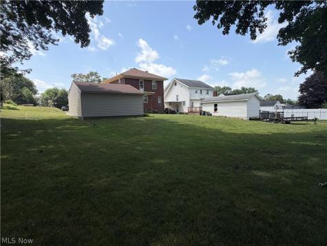 244 Ertle Avenue NE Massillon OH 44646