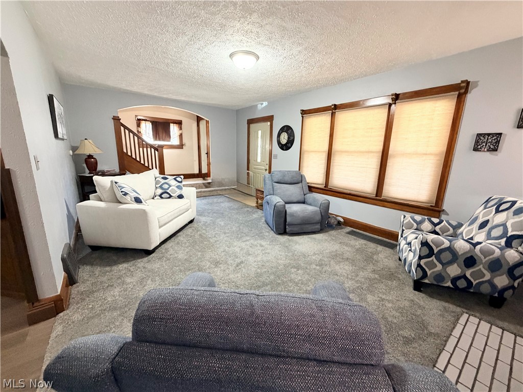 244 Ertle Avenue NE Massillon OH 44646