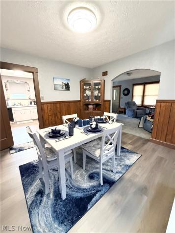244 Ertle Avenue NE Massillon OH 44646