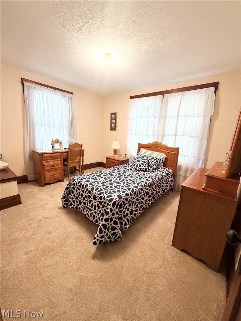 244 Ertle Avenue NE Massillon OH 44646