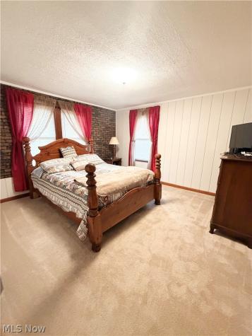 244 Ertle Avenue NE Massillon OH 44646