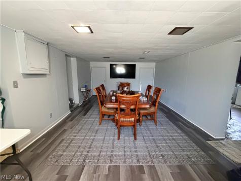 244 Ertle Avenue NE Massillon OH 44646