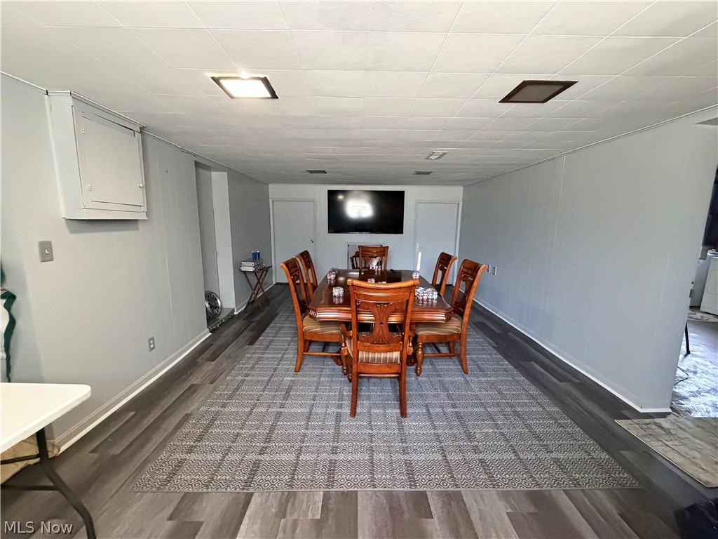 244 Ertle Avenue NE Massillon OH 44646