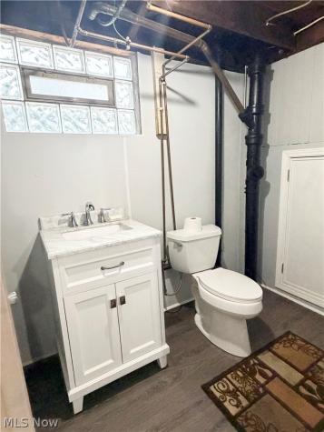 244 Ertle Avenue NE Massillon OH 44646