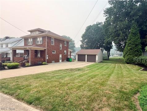 244 Ertle Avenue NE Massillon OH 44646