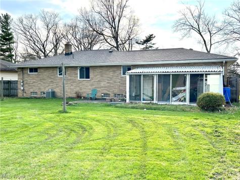 8945 Big Creek Parkway Strongsville OH 44149
