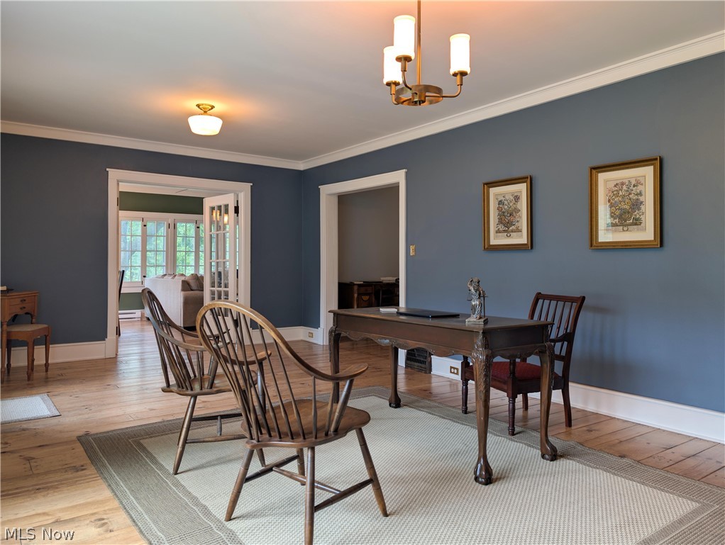 4450 Greenwich Road Norton OH 44203