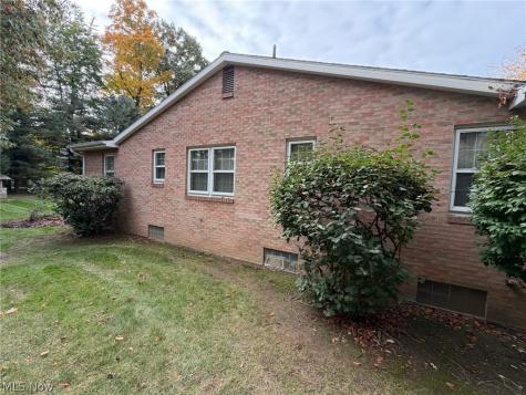 1040 W Milton Street Alliance OH 44601