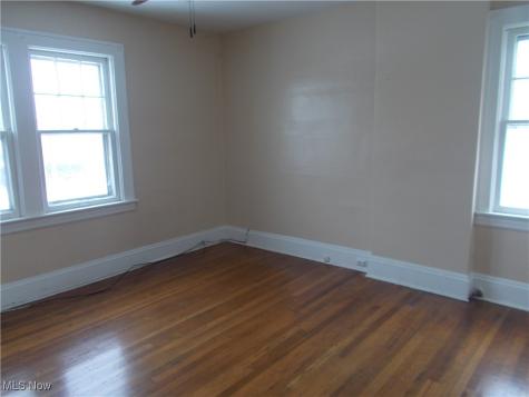 1146 Cleveland Heights Boulevard Cleveland Heights OH 44121