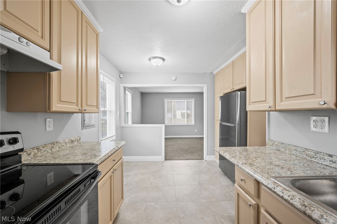 23340 Roger Drive Euclid OH 44123