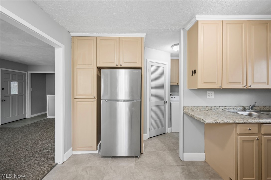 23340 Roger Drive Euclid OH 44123