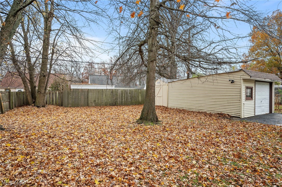 23340 Roger Drive Euclid OH 44123