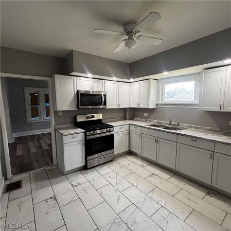 685 E 131st Street Cleveland OH 44108
