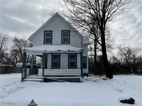 9314 Carton Avenue Cleveland OH 44104