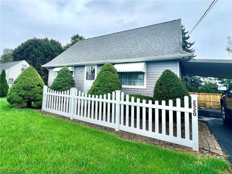 2520 Clarendon Avenue NW Canton OH 44708