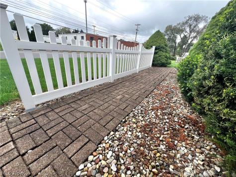 2520 Clarendon Avenue NW Canton OH 44708