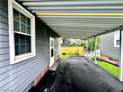 2520 Clarendon Avenue NW Canton OH 44708