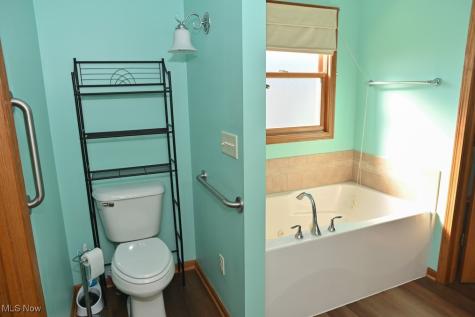 1100 Nelson Avenue Wooster OH 44691