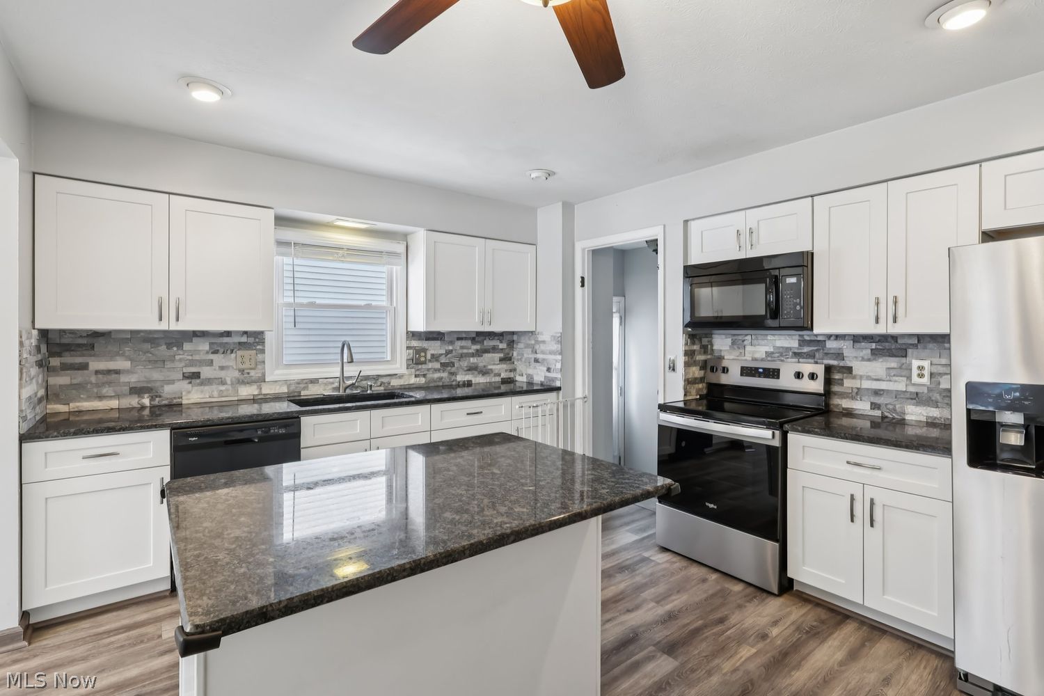 541 Orchardview Avenue Seven Hills OH 44131