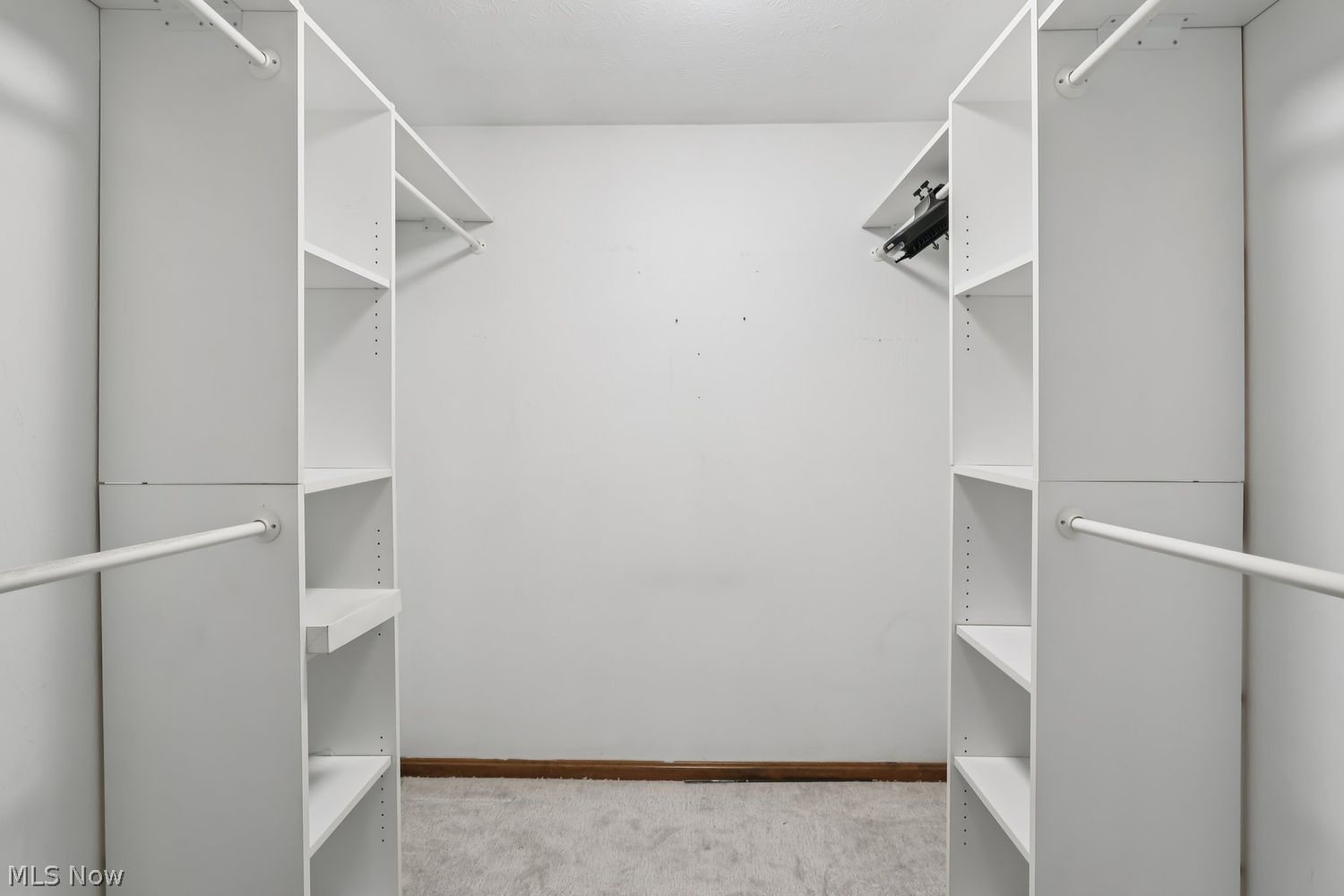 541 Orchardview Avenue Seven Hills OH 44131