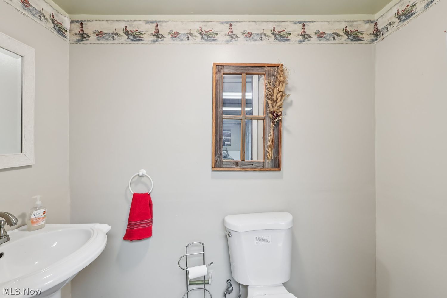 541 Orchardview Avenue Seven Hills OH 44131