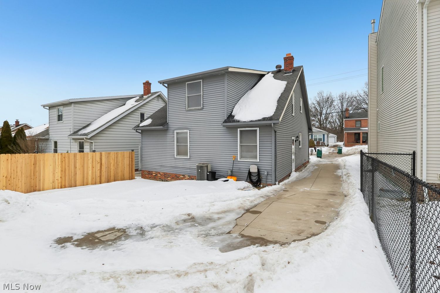 541 Orchardview Avenue Seven Hills OH 44131