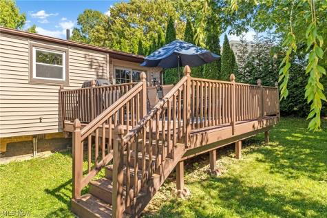 6216 College Street SW Navarre OH 44662