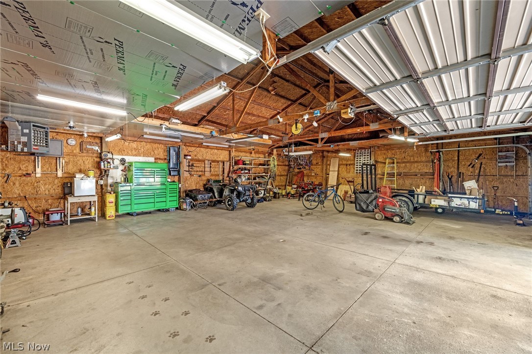 6216 College Street SW Navarre OH 44662