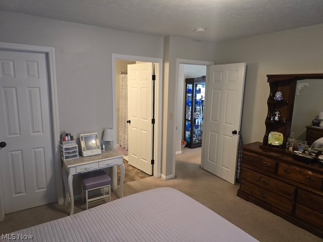 313 Breckenridge Oval Elyria OH 44035